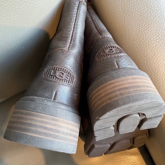 UGG Australia sz US 10 (UK 8, EU 41) Women's premium leather Chelsea boots brown - Picture 12 of 16